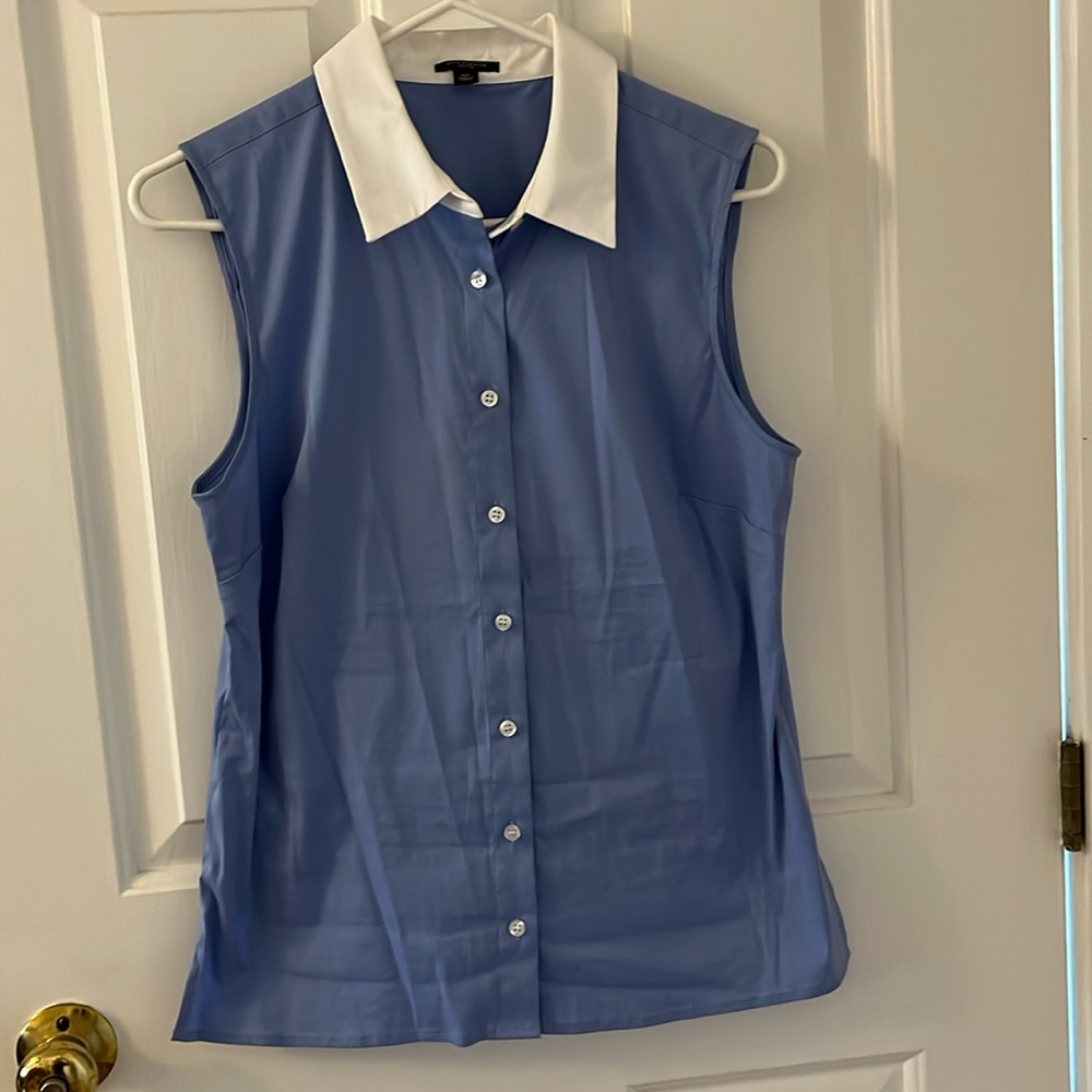Ann Taylor sleeveless top size 6p